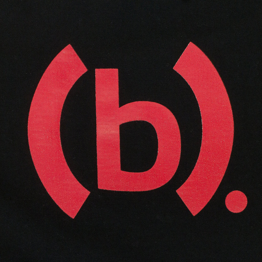 RED T-SHIRT