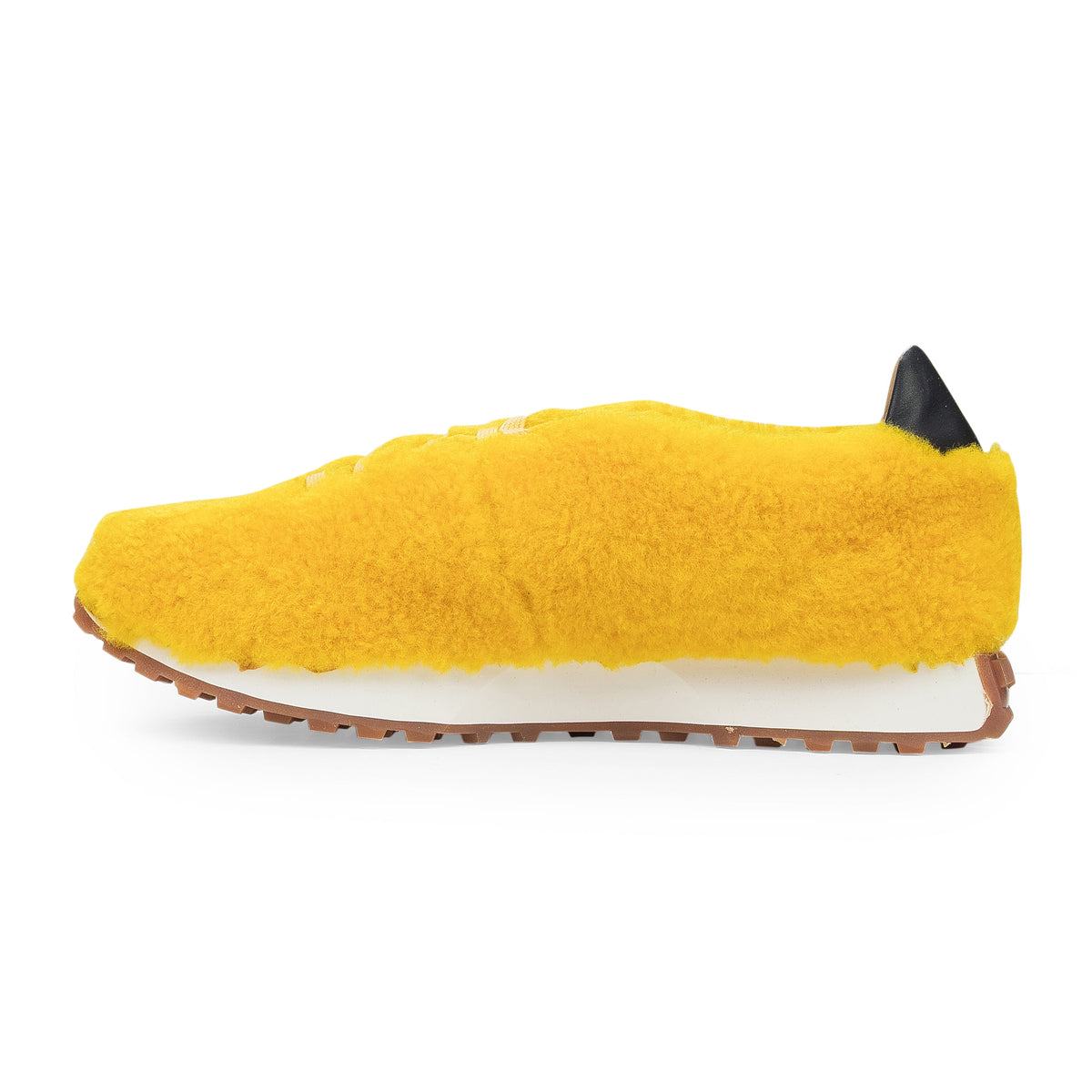 YELLOW SHERPA RUNNER SNEAKERS