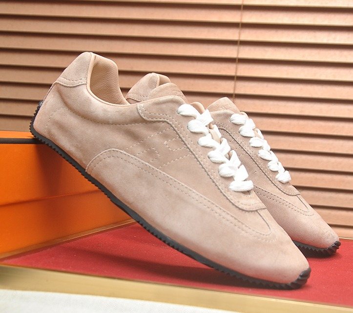 Hermes Low-Top Lace-Up Sneakers